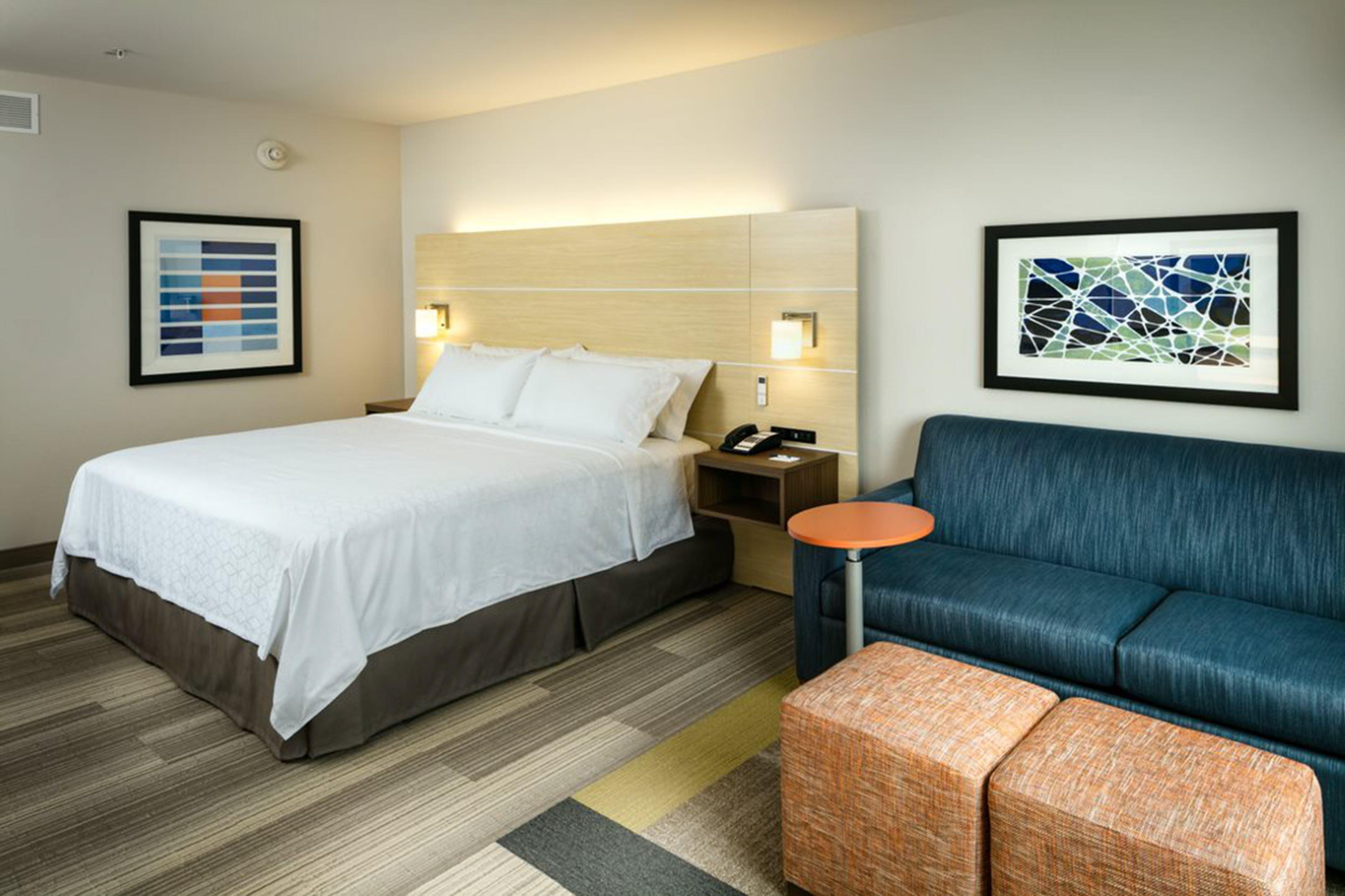 Holiday Inn Express & Suites - Medford By Ihg Zewnętrze zdjęcie