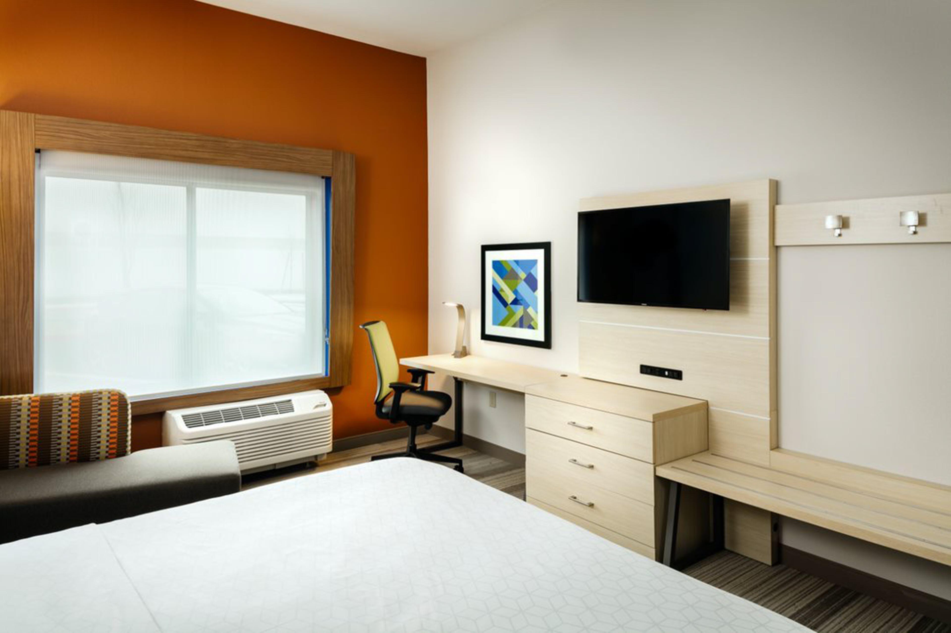 Holiday Inn Express & Suites - Medford By Ihg Zewnętrze zdjęcie